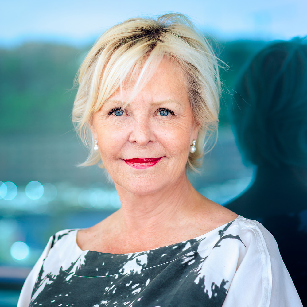 Kirsten Ringsing Kristen Ringsing Yacht Charter Broker Fort Lauderdale USA